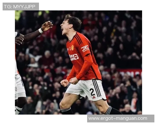 曼晚:塞门约已表明自己可以担任中锋,曼联有必要赶快举动 曼晚:塞门约已表明自己可以担任中锋,曼联有必要赶快举动